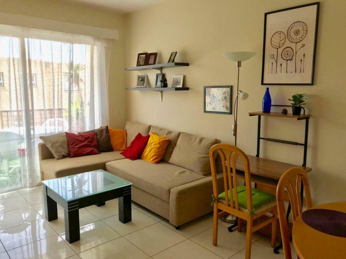 Beautiful Apartment Near The Sea Pafos Exterior foto